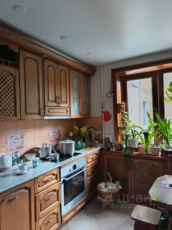Комната Алтайский край, Барнаул ул. Веры Кащеевой, 19 (14.0 м) - Фото 1