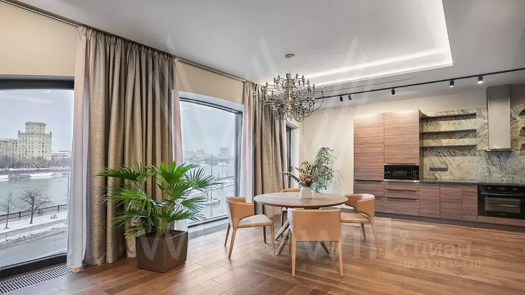 3-к кв. Москва Саввинская наб., 13 (150.0 м) - Фото 1