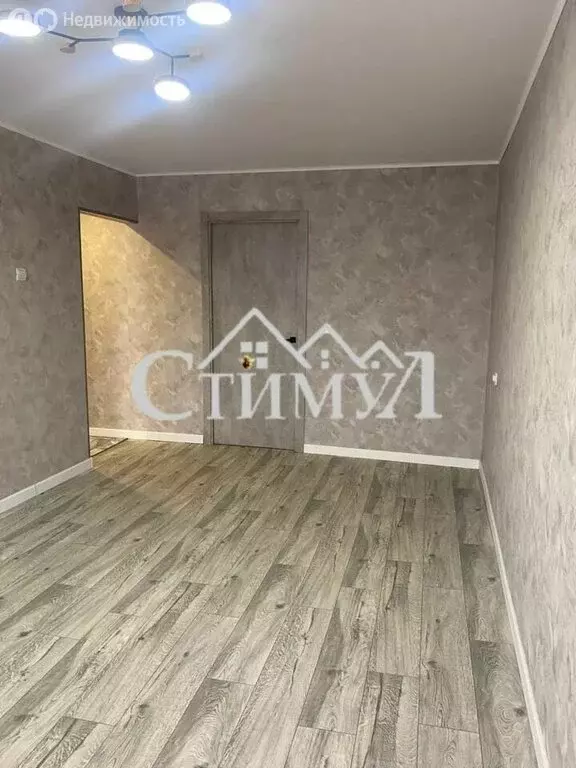 2-комнатная квартира: Черногорск, улица Калинина, 26 (45 м) - Фото 2