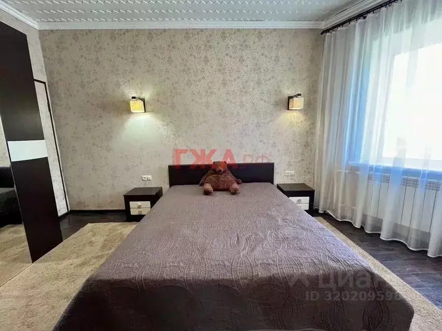 3-к кв. Саха (Якутия), Нерюнгри ул. Карла Маркса, 1/1 (74.4 м) - Фото 0