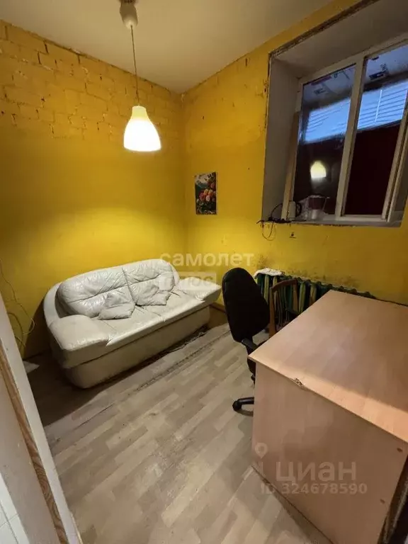 Помещение свободного назначения в Коми, Сыктывкар ул. Маегова, 21 (35 ... - Фото 1