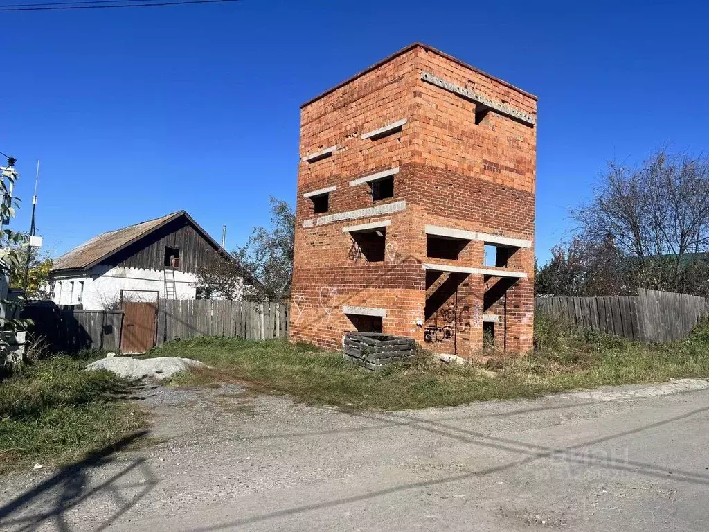 Помещение свободного назначения в Свердловская область, Сысертский ... - Фото 0