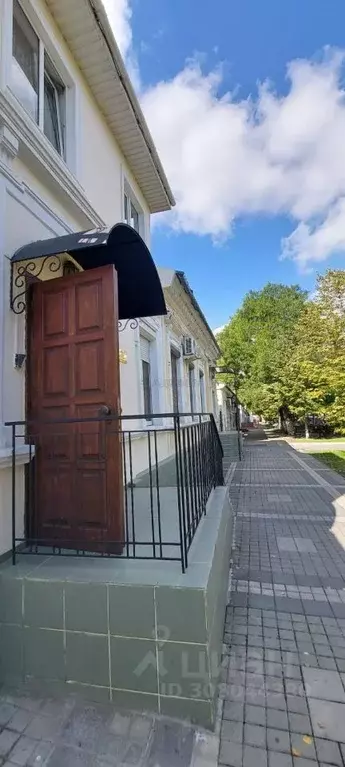 Офис в Крым, Симферополь ул. Горького, 28 (25 м) - Фото 1