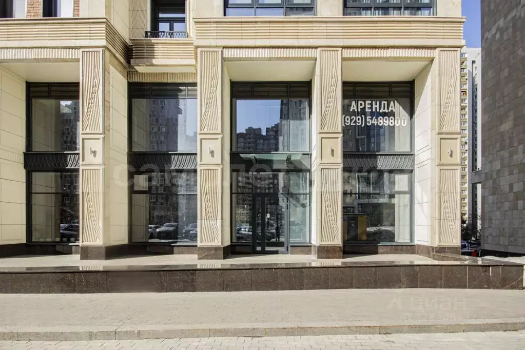 Помещение свободного назначения в Москва ул. Эльдара Рязанова, 2 (357 ... - Фото 1