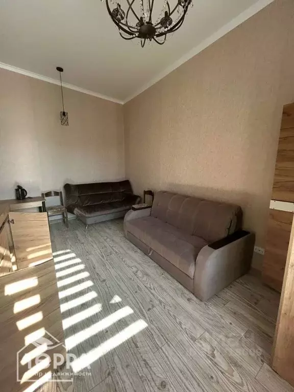 Комната Крым, Евпатория ул. Имени Володи Дубинина, 2/9 (17.0 м) - Фото 1