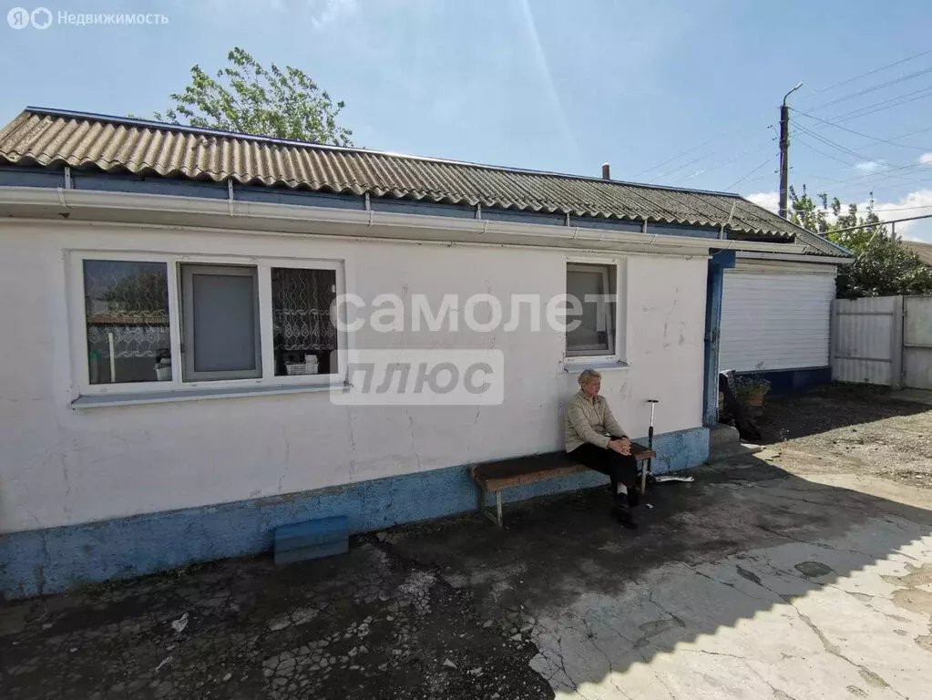 Дом в Элиста, Кирбазарная улица (66 м) - Фото 1