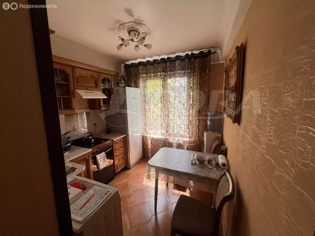 2-комнатная квартира: Махачкала, улица Ирчи Казака, 118А (49.8 м) - Фото 1