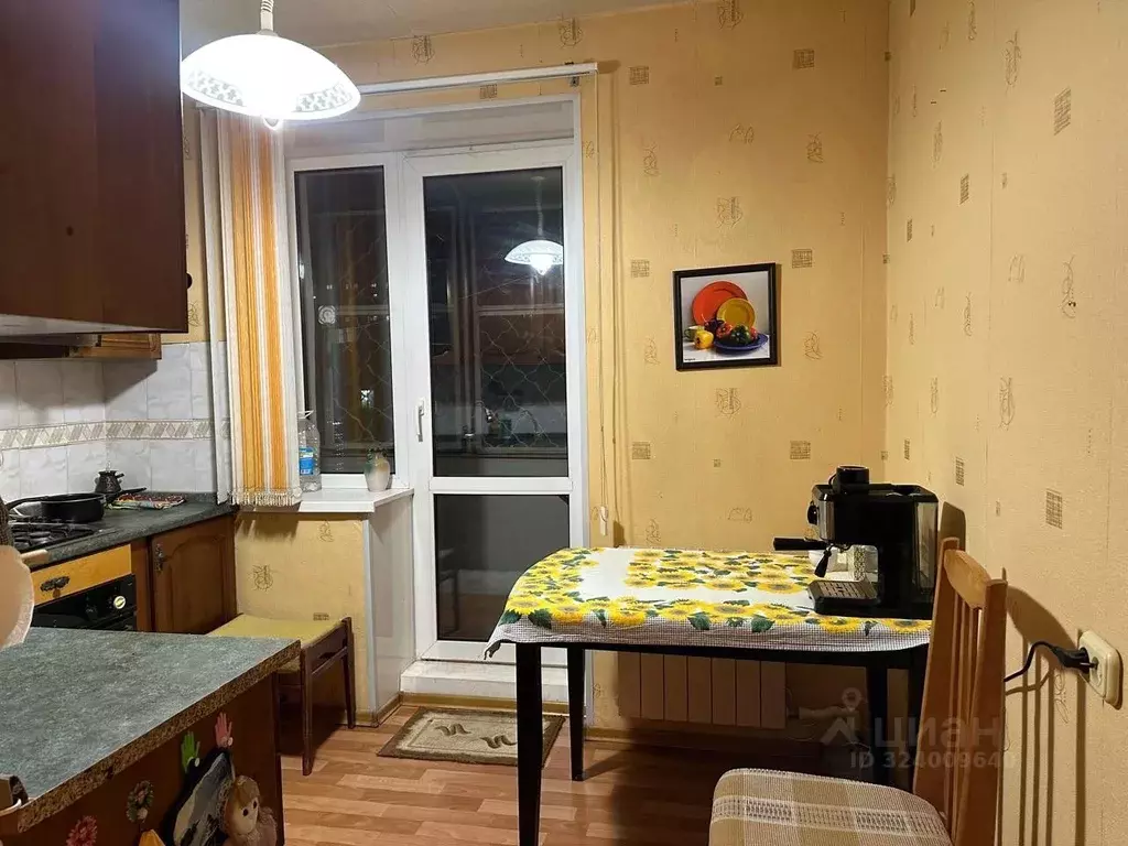 3-к кв. Волгоградская область, Волгоград ул. Рокоссовского, 24 (58.0 ... - Фото 1