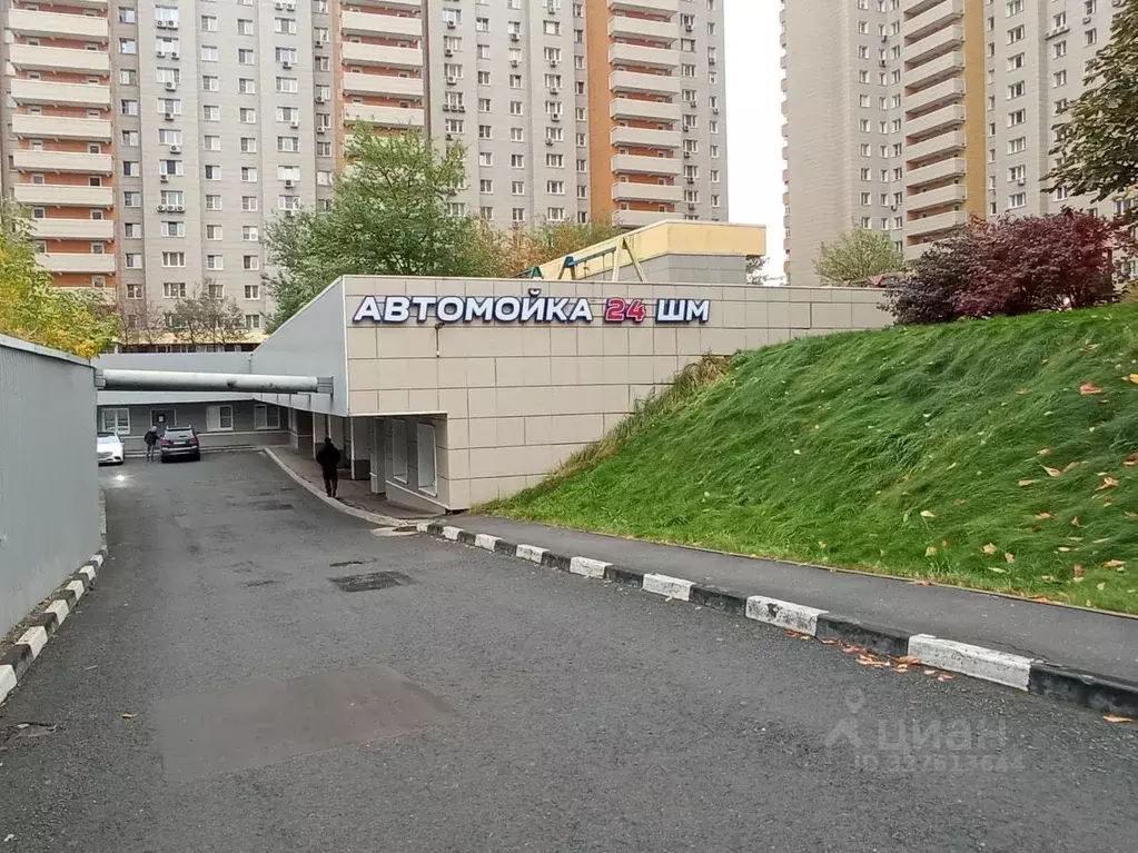 Гараж в Москва Славянский бул., 9к6с1 (13 м) - Фото 1