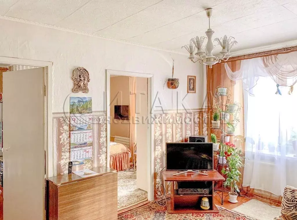 4-к кв. Ленинградская область, Кировск Набережная ул., 13 (63.1 м) - Фото 2