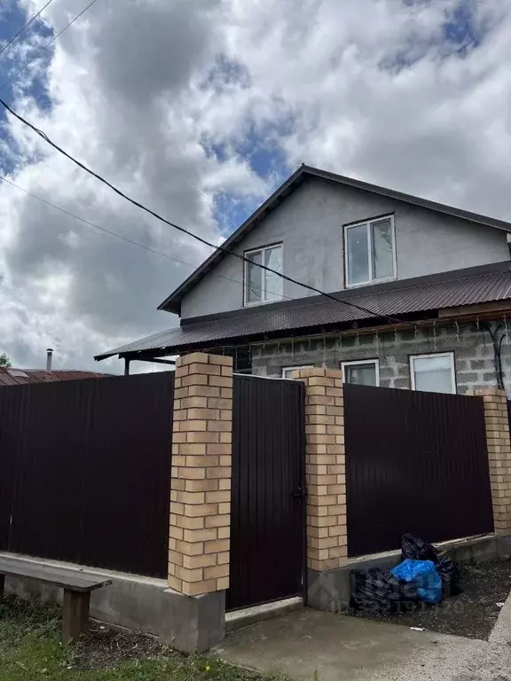 Коттедж в Оренбургская область, Оренбургский район, с. Подгородняя ... - Фото 1