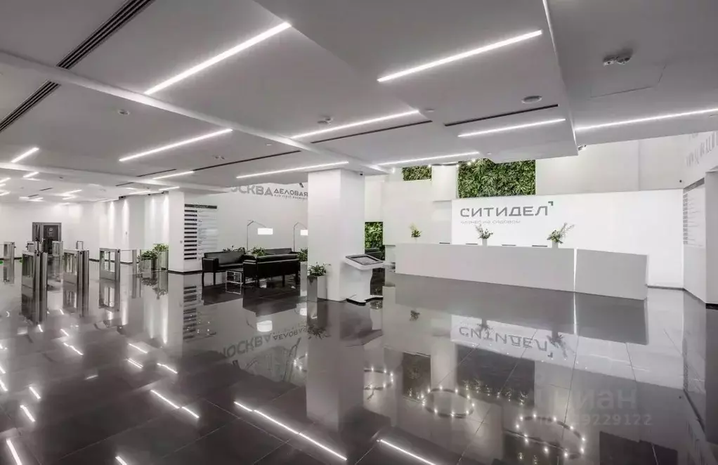 Офис в Москва ул. Земляной Вал, 9 (3136 м) - Фото 1