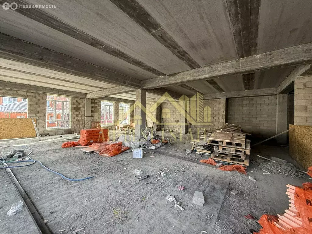 Помещение свободного назначения (240 м) - Фото 1