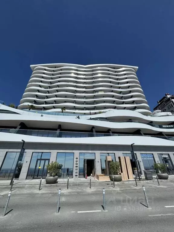 Торговая площадь в Крым, Алушта ул. Набережная, 18 (85 м) - Фото 2