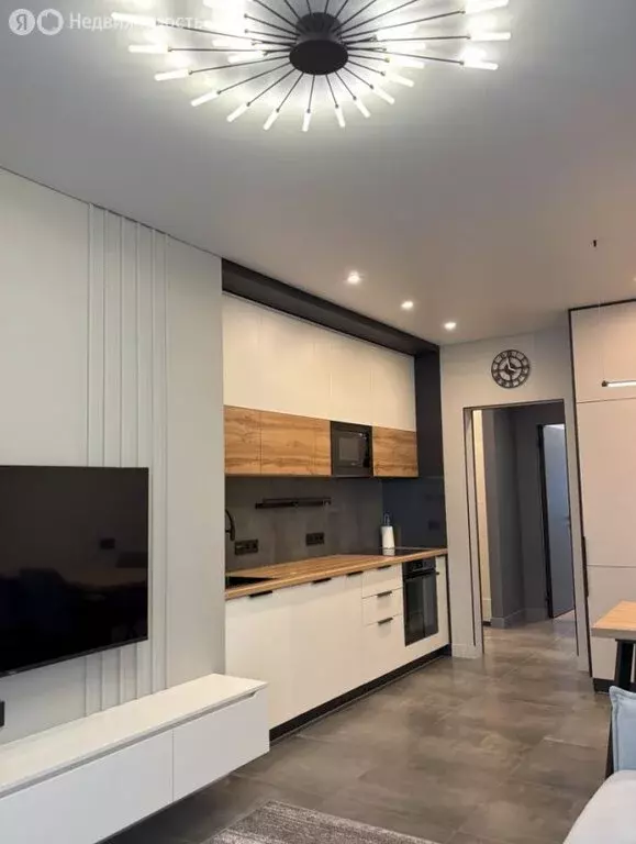 3-комнатная квартира: Адлер, улица Белых Акаций, 34 (75 м) - Фото 0