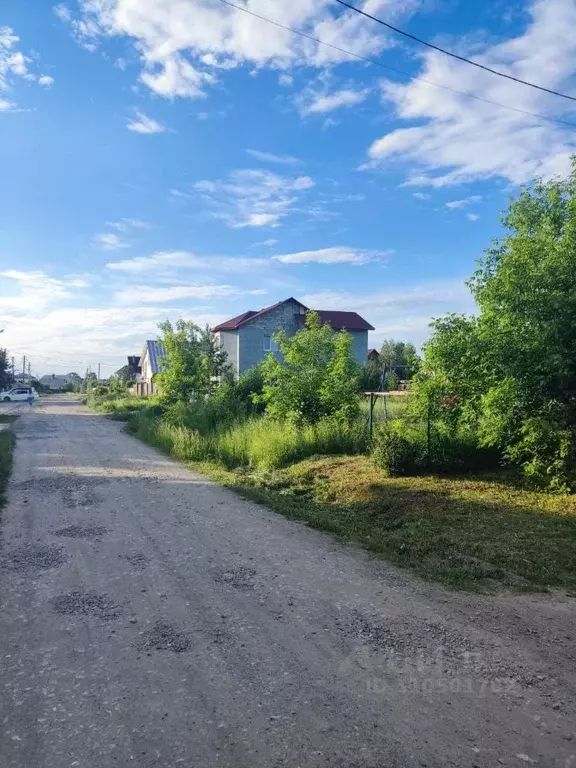 Участок в Свердловская область, Сысертский городской округ, с. Патруши ... - Фото 1