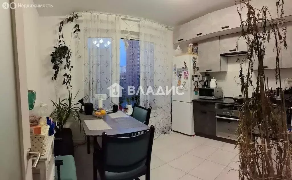 4-комнатная квартира: Москва, Сиреневый бульвар, 4/7 (96.9 м) - Фото 2
