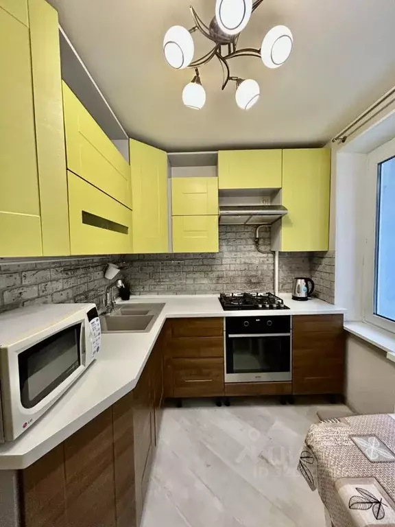 2-к кв. Москва ул. Обручева, 49 (45.0 м) - Фото 1