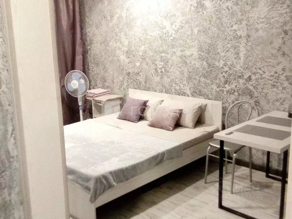 Студия Алтайский край, Барнаул ул. Солнечная Поляна, 94к2 (26.0 м) - Фото 1