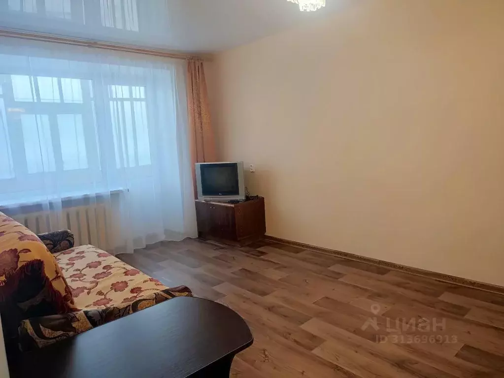 1-к кв. Вологодская область, Череповец ул. Ломоносова, 12 (33.0 м) - Фото 0