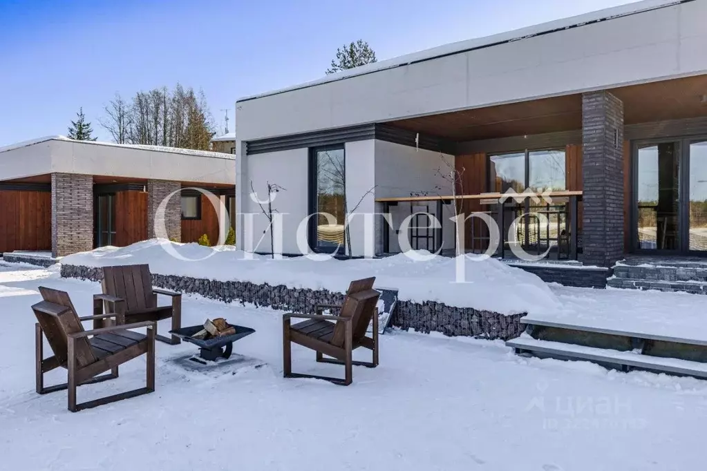 Дом в Ленинградская область, Всеволожский район, Бугровское городское ... - Фото 1