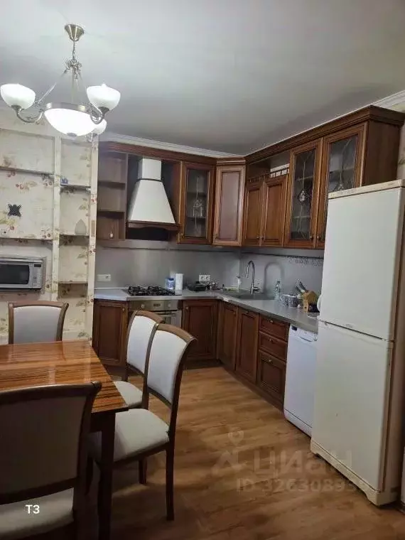 2-к кв. Татарстан, Казань ул. Аделя Кутуя, 44 (76.0 м) - Фото 2