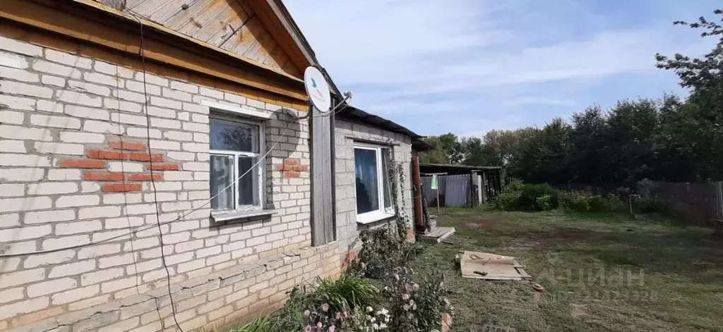 Дом в Оренбургская область, Курманаевский район, Лабазинский ... - Фото 2