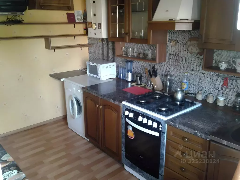 1-к кв. Калужская область, Малоярославец Парковая ул., 8 (42.0 м) - Фото 1