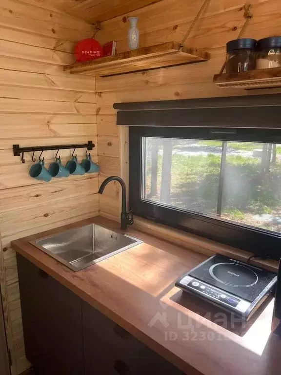 Дом в Карелия, Пряжинский район, Эссойльское с/пос, д. Лахта  (20 м) - Фото 2