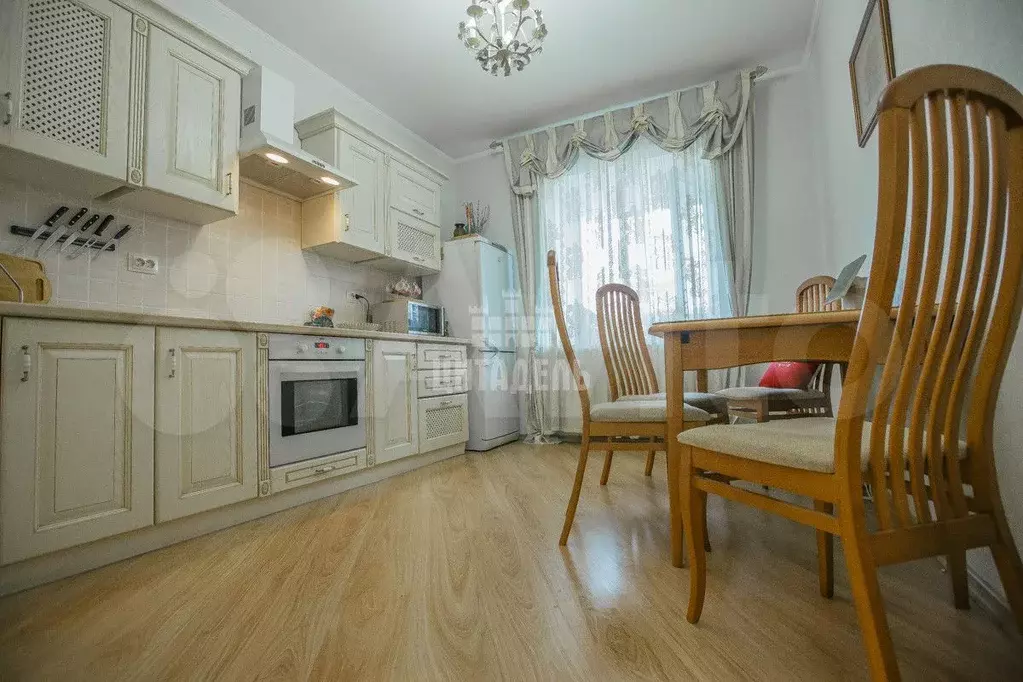 1-к. квартира, 45 м, 5/15 эт. - Фото 0