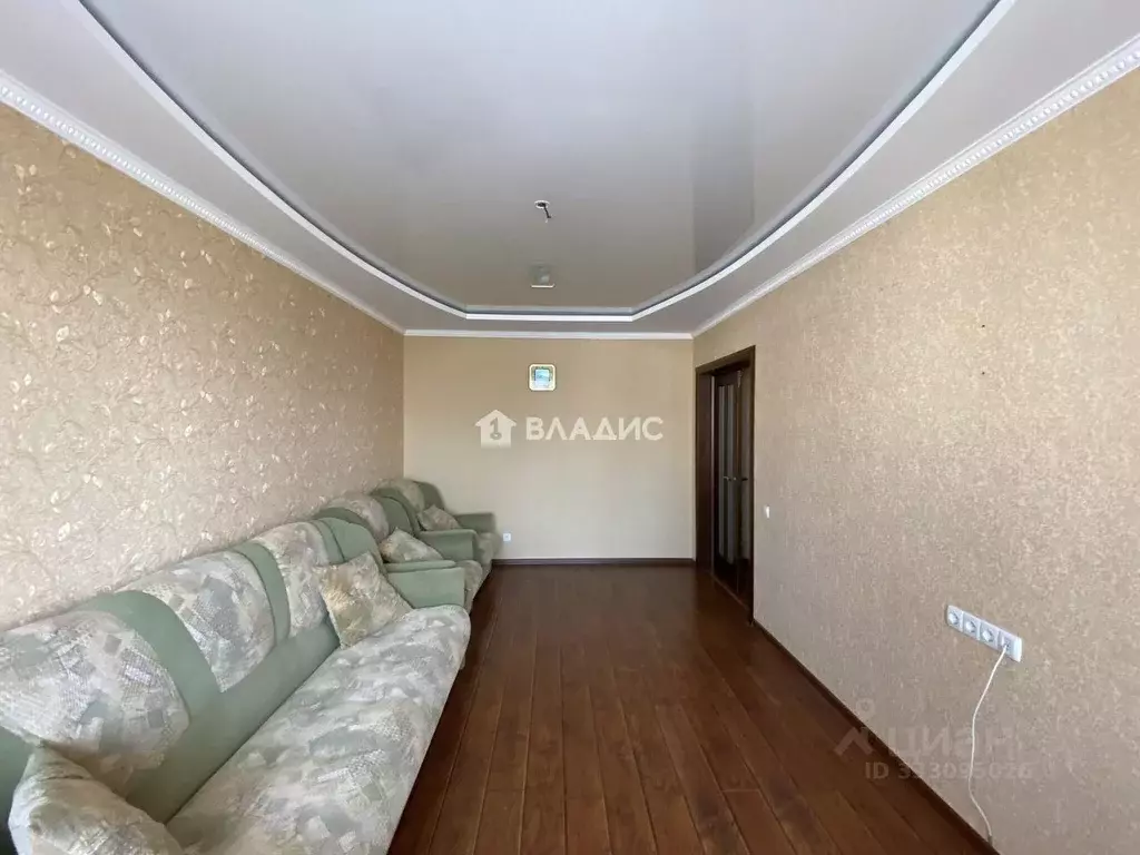 3-к кв. Белгородская область, Белгород ул. Есенина, 50 (71.6 м) - Фото 1