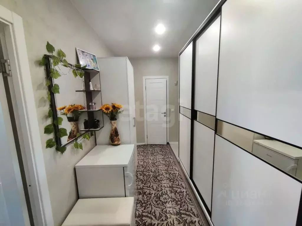 2-к кв. Саратовская область, Энгельс просп. Строителей, 47/2 (56.4 м) - Фото 2