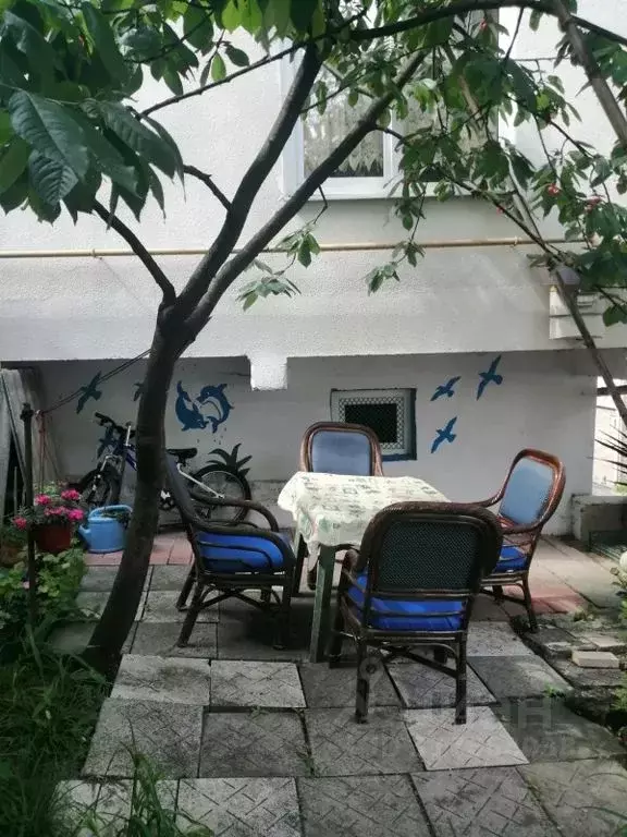 Комната Краснодарский край, Сочи Светлана мкр, ул. Джигитская, 6 - Фото 0