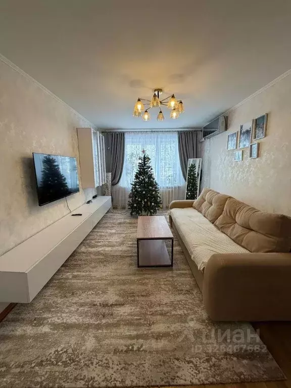 3-к кв. Белгородская область, Белгород ул. Челюскинцев, 56 (65.9 м) - Фото 1