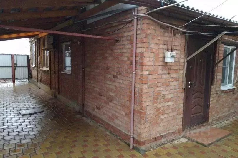 Дом в Краснодарский край, Ейск ул. Шмидта, 191 (42 м) - Фото 2