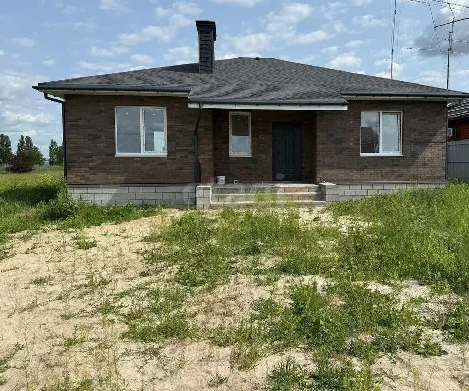 Дом в Белгородская область, Белгородский район, Пушкарское с/пос, с. ... - Фото 1