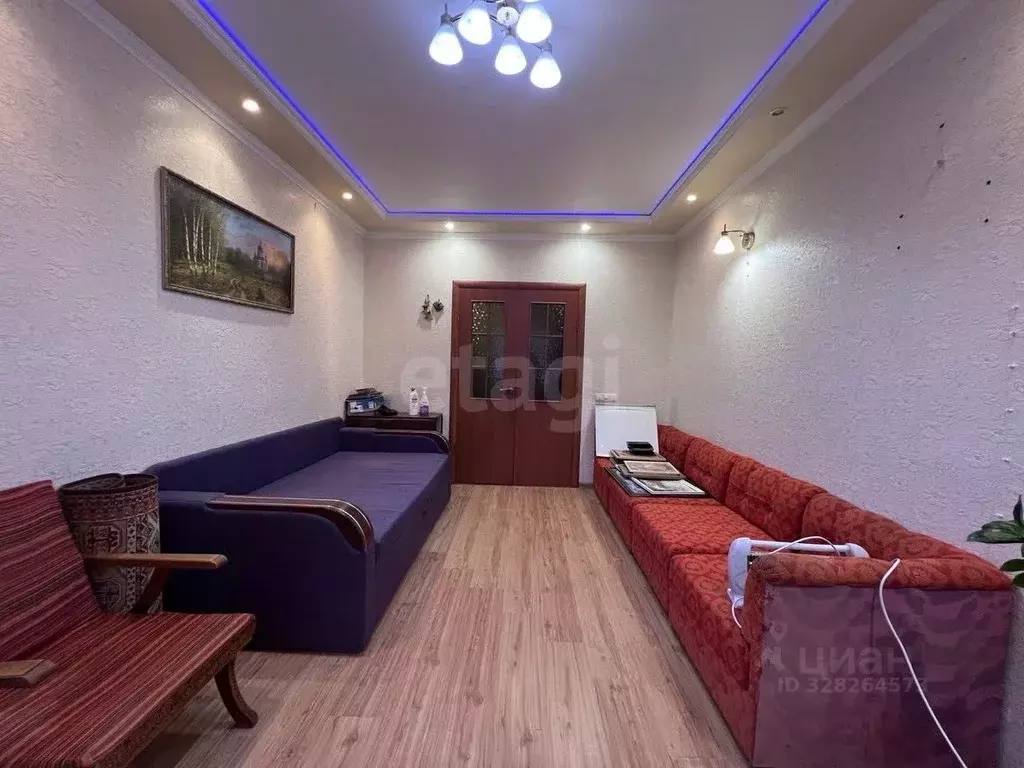 3-к кв. Крым, Симферополь ул. Маршала Жукова (63.0 м) - Фото 0