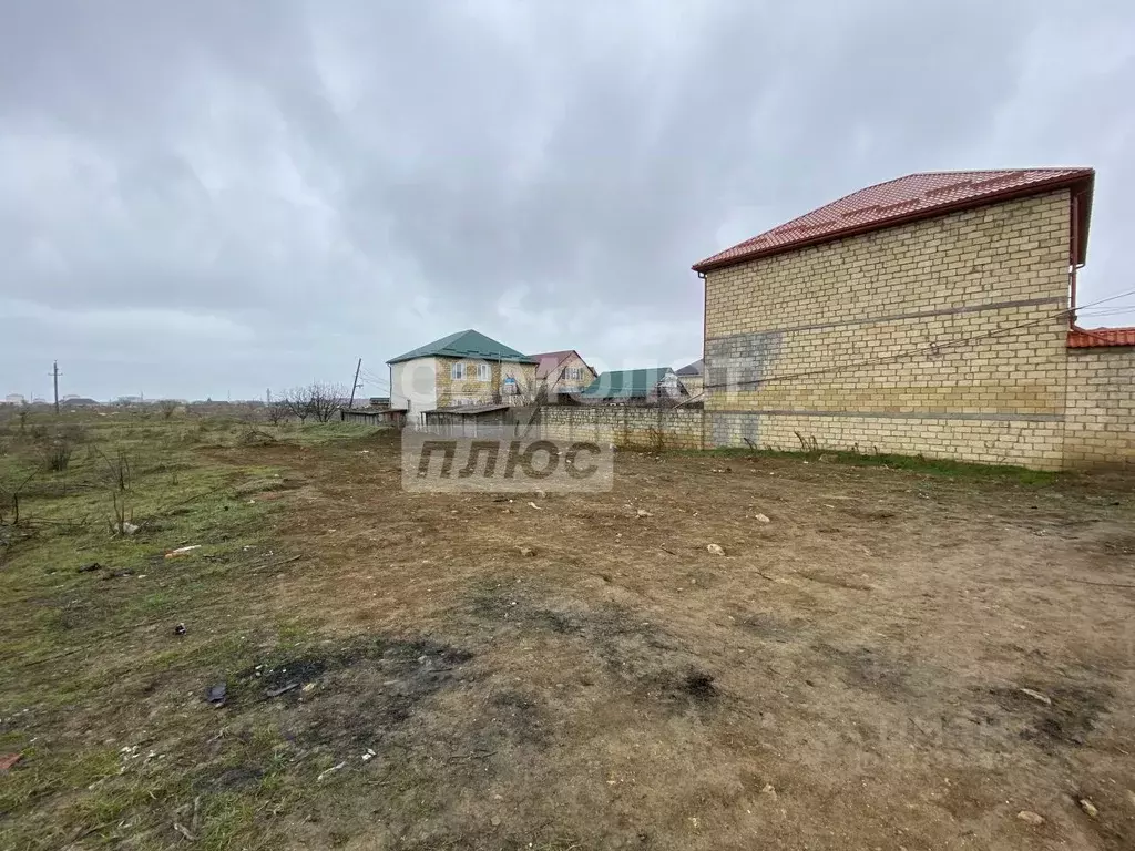 Участок в Дагестан, Дербент ул. Вургуна, 66 (4.5 сот.) - Фото 1