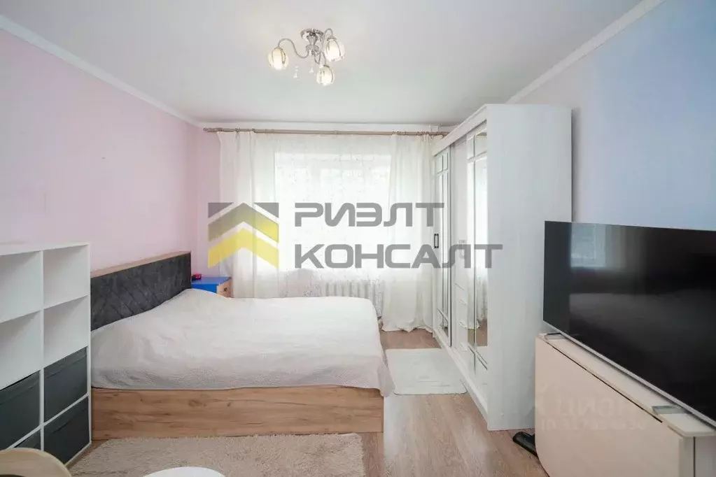3-к кв. Омская область, Омск Московка мкр, ул. Батумская, 30 (64.1 м) - Фото 0