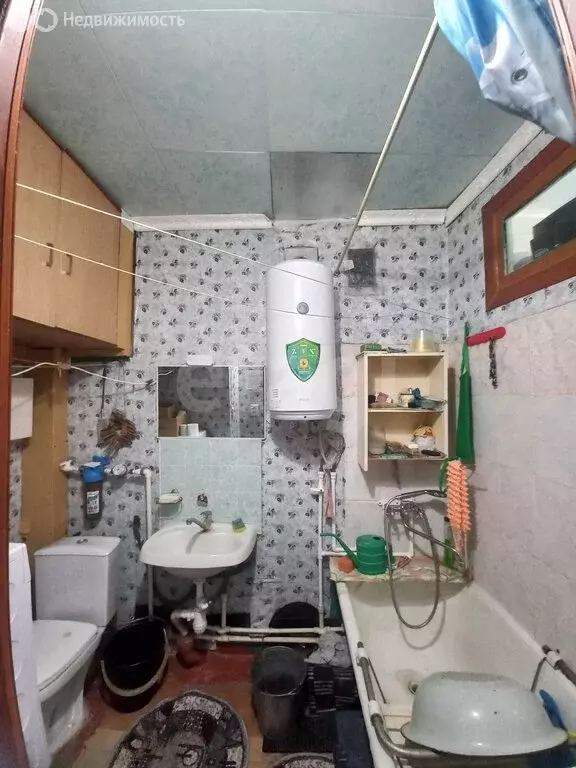 2-комнатная квартира: село Омутинское, улица 2-й Микрорайон, 5 (42 м) - Фото 1
