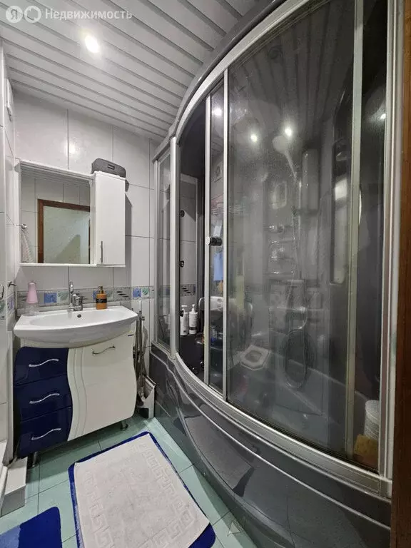 3-комнатная квартира: Новый Уренгой, район Северная Жилая Часть, ... - Фото 1