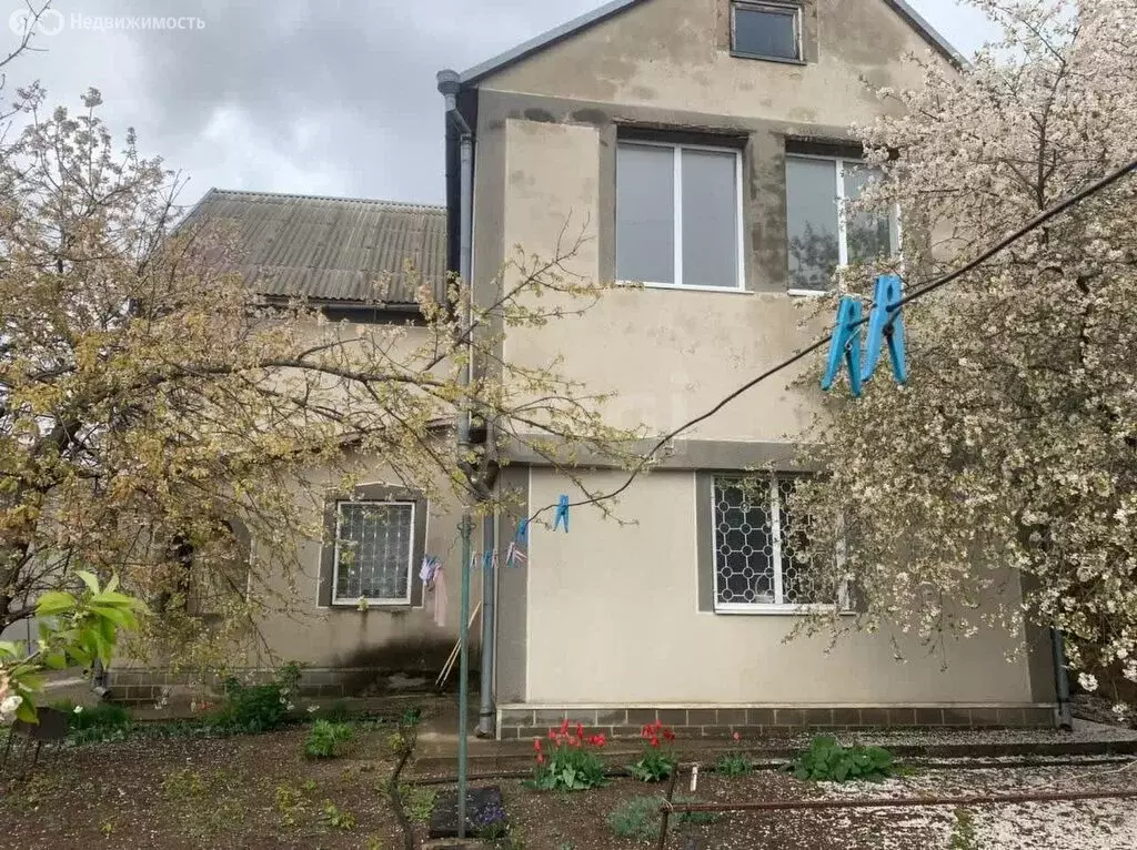 Дом в село Мирное, Солнечная улица (282.3 м) - Фото 0