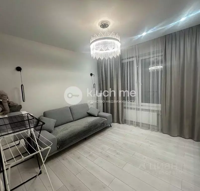 2-к кв. Татарстан, Казань ул. Новаторов, 8А (55.5 м) - Фото 2