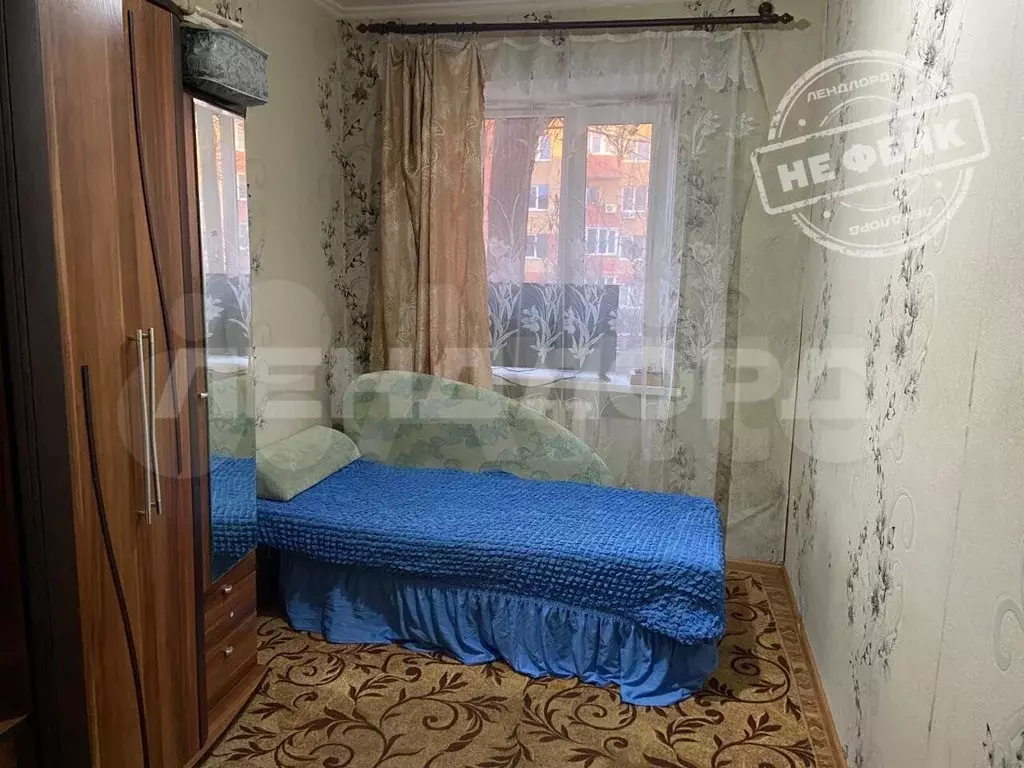 Комната 9 м в 4-к., 2/5 эт. - Фото 0