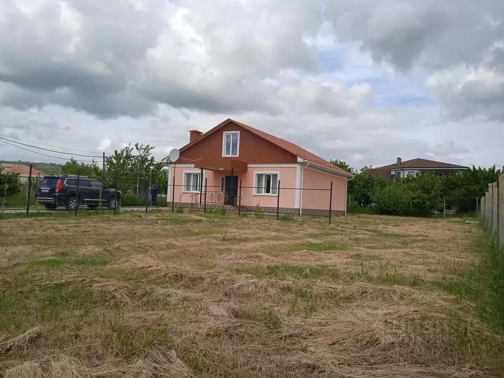 Дом в Крым, Бахчисарайский район, Почтовское с/пос, с. Новопавловка ... - Фото 1