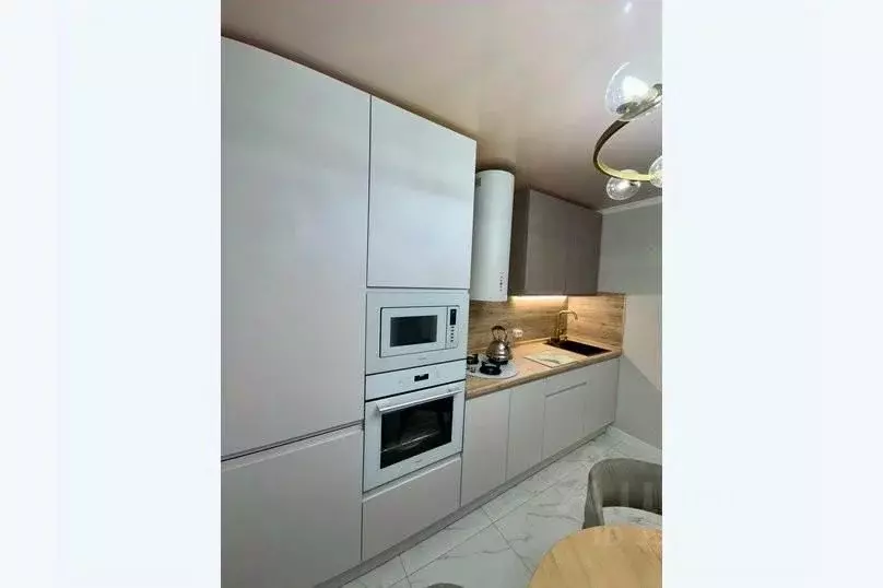 2-к кв. Татарстан, Елабуга 4/5 мкр, ул. Хирурга Нечаева, 16 (70.0 м) - Фото 1