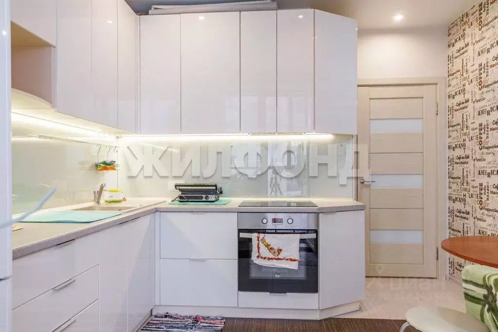 1-к кв. Новосибирская область, Новосибирск просп. Дзержинского, 34/2 ... - Фото 1