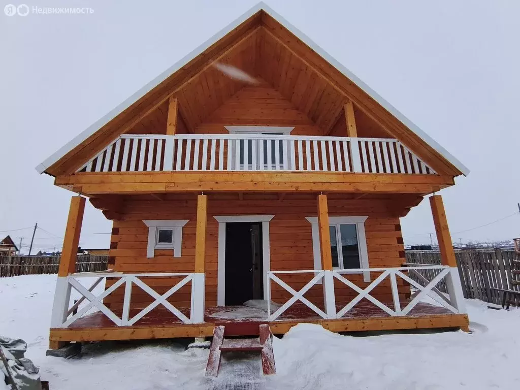 Дом в село Урик, Луговая улица (100 м) - Фото 1