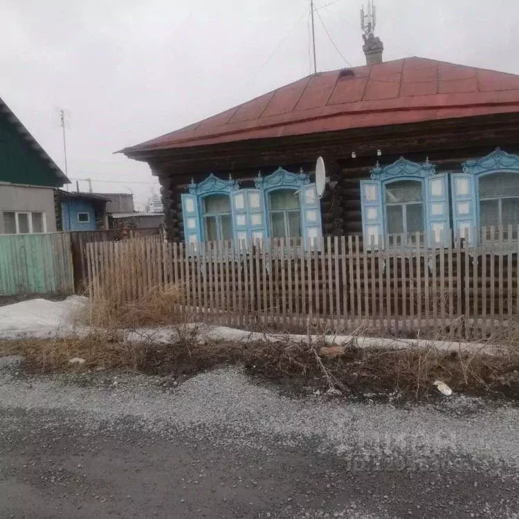 Дом в Кемеровская область, Топки ул. Карла Маркса (56 м) - Фото 0