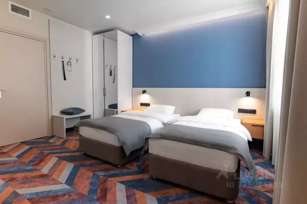 Комната Москва ул. Усачева, 35С1 - Фото 1